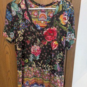 Johnny Was-Short Sleeve Floral Vneck Top Bamboo Cotton Multicolor Stretch-Size M